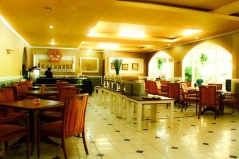Grand Prioritas Hotel Bogor Exterior foto